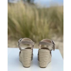 Nerogiardini Stiletter*Åben-tå Kile Sandaler i Ruskind Læder Grå