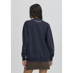 Ball Sweatshirts*Brev Patch Sweater i Sky Captain Blå