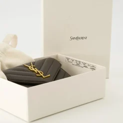 Saint Laurent Punge & Kortholder*Cassandre Wallet Brun