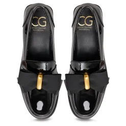Cesare Gaspari Loafers*Elegant loafers med guld sløjfe Dorothy - Patent Sort