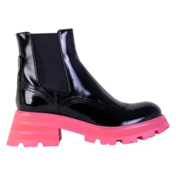 Alexander McQueen Chelsea Boots*Fluo Pink Sole Chelsea Støvler Sort