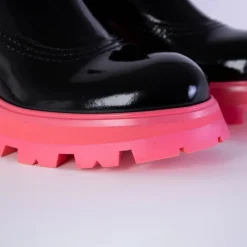 Alexander McQueen Chelsea Boots*Fluo Pink Sole Chelsea Støvler Sort