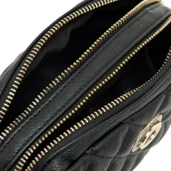 Guess Toilettasker*G Signature Trousse Sort