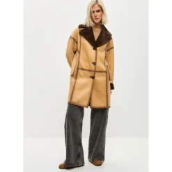 Cesare Gaspari Frakker*Knaplukket Vendbar Lang Frakke i Imiteret Materiale - Lys Brun