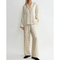 TotêMe Bluser & Skjorter*Monogram Silk PJ Top Beige