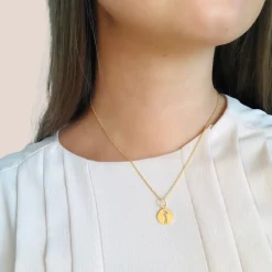 Frk. Lisberg Smykker*Mor og Barn Halskæde Silhuet Vedhæng Gul