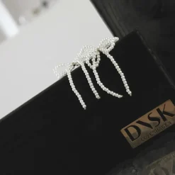 Dansk Copenhagen Smykker*Perlebueøreringe Hvid