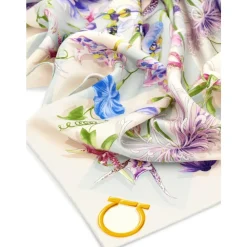 Ferragamo Tørklæder*Printed Silk Foulard Multifarvet