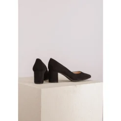 Peter Kaiser Pumps*Ruskindspump med spids tå Sort