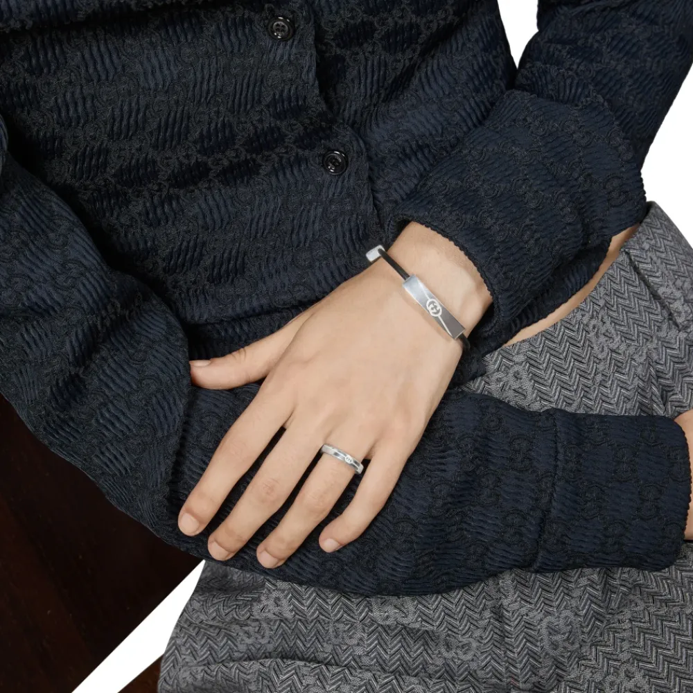 Gucci Smykker*Tag armbånd i sterlingsølv og læder med logo Grå