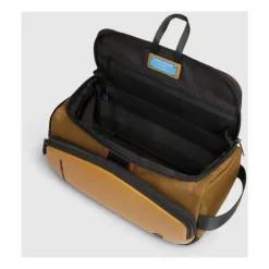 Piquadro Toilettasker*Toilet taske i biobaseret materiale Brun