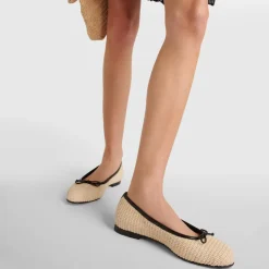 Manolo Blahnik Ballerina Sko*Veralli 010 Ballerina Sko Beige