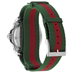 Gucci Ure*YA136364 - Dive 40 mm rustfrit stålkasse, sort urskive, keramisk bezel, nato grøn-rød-grøn rem, selvoptrækkende bevægelse Multifarvet